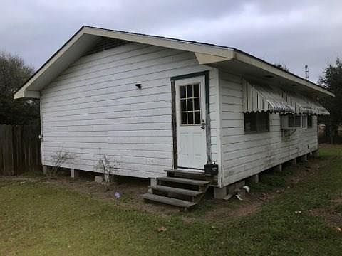 3rd image of 1173 County Road 406