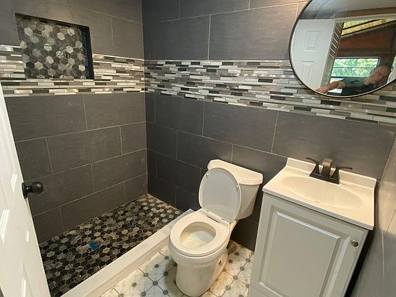 4th image of 7728 NW 17th Pl #B