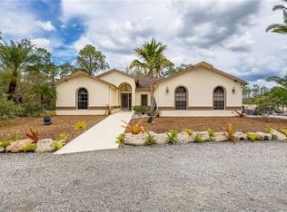 481 10th Ave NE, Naples, FL 34120