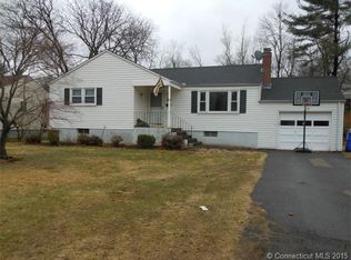 119 Westlook Rd, Wethersfield, CT 06109