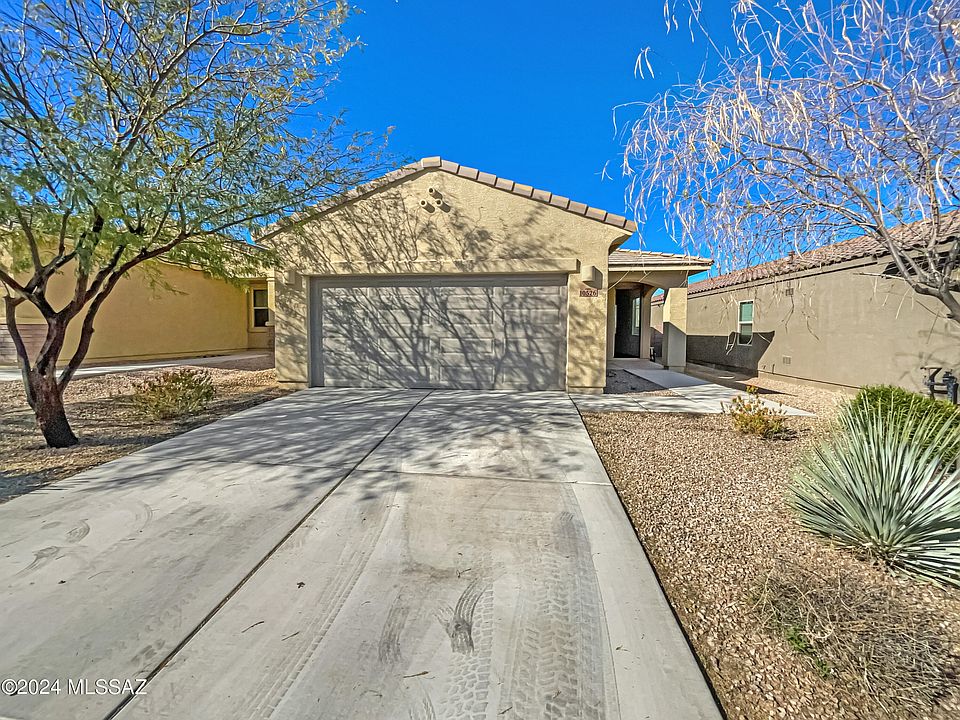 1st image of 10526 S Avenida Lago De Plata