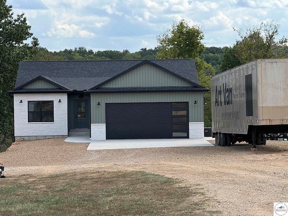 1st image of 27424 Runway Cir