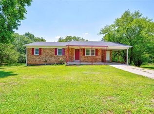 231 London Rd, Lawndale, NC 28090