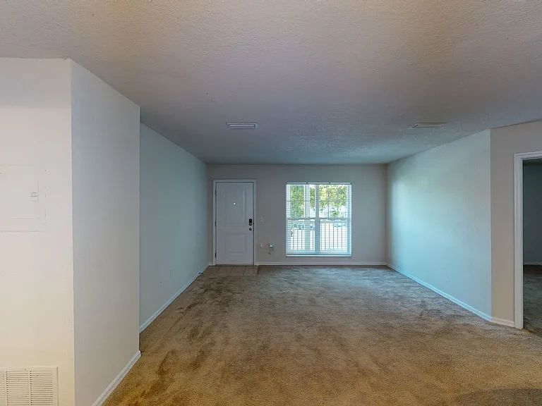 The Breyley Apartments — Photo 68