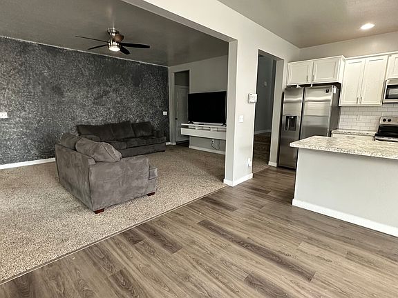 4th image of 3314 S Glacier Bay Ave