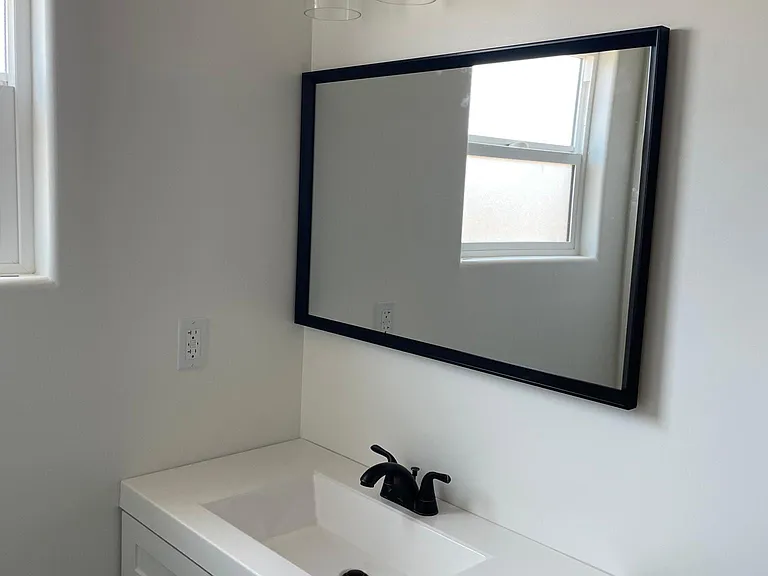 1407 W 251st St — Photo 9