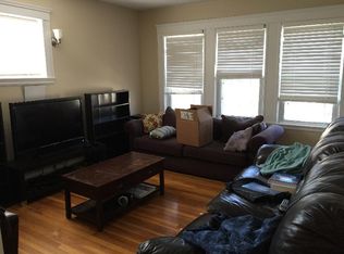 9 Arlington St #3, Somerville, MA 02145