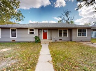 911 E North Ave, Bryan, TX 77802