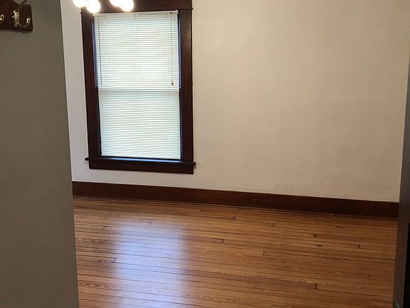 Entry to master bedroom