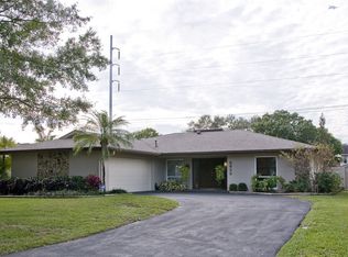 8822 15th Ln N, Saint Petersburg, FL 33702