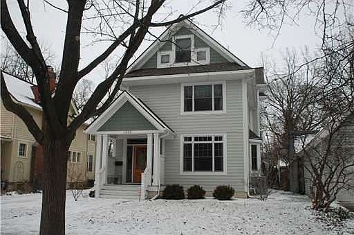 1st image of 1323 Wells St