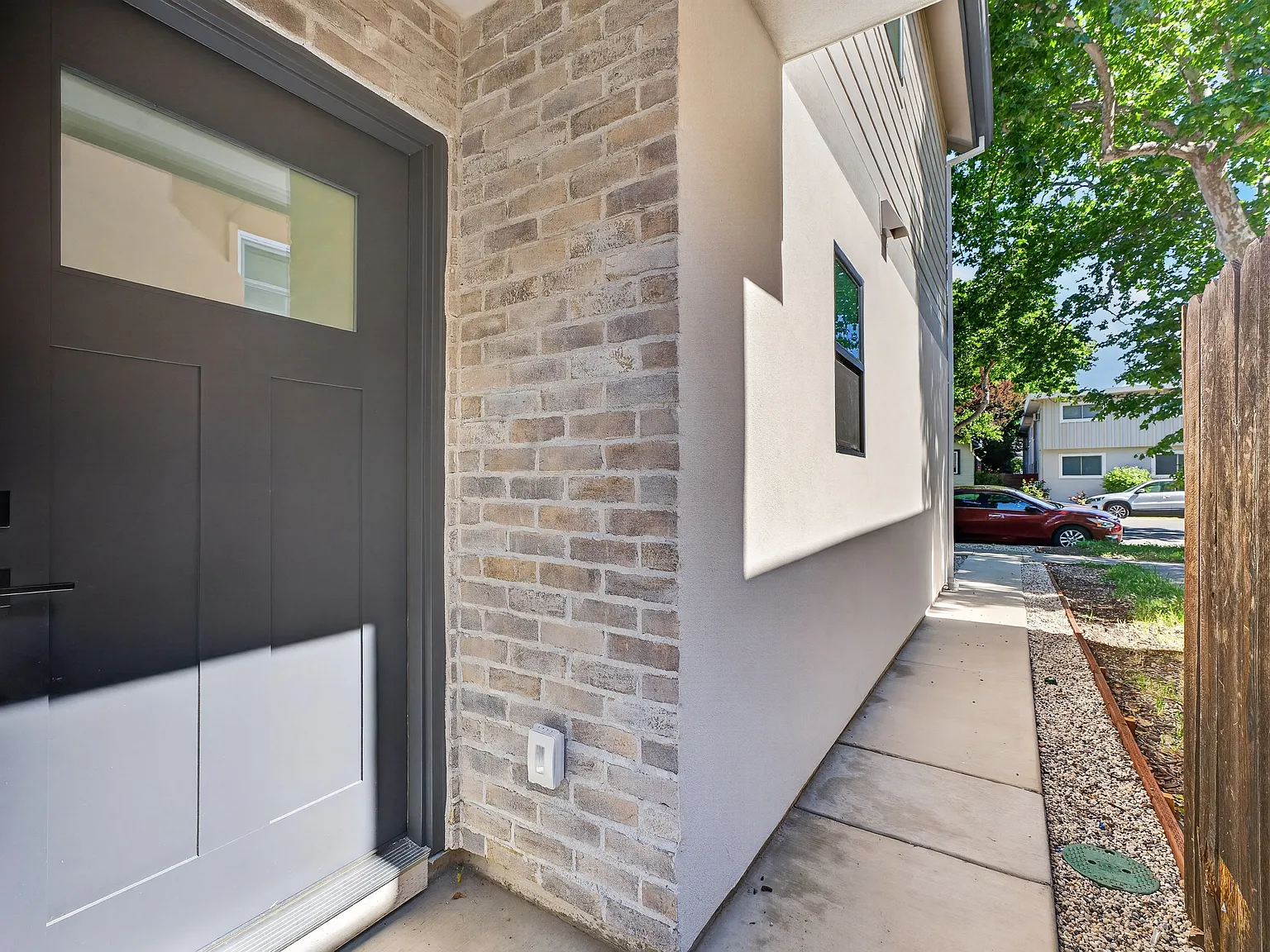 2 bed, 792 sqft, $2,495 — Photo 2