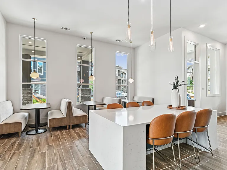 Accent Berkeley Place — Photo 27