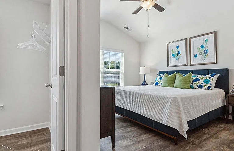 Valley View Townes — Photo 30