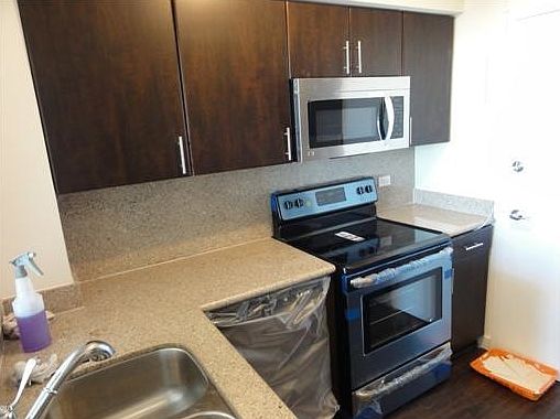 5th image of 2121 N Bayshore Dr APT 602