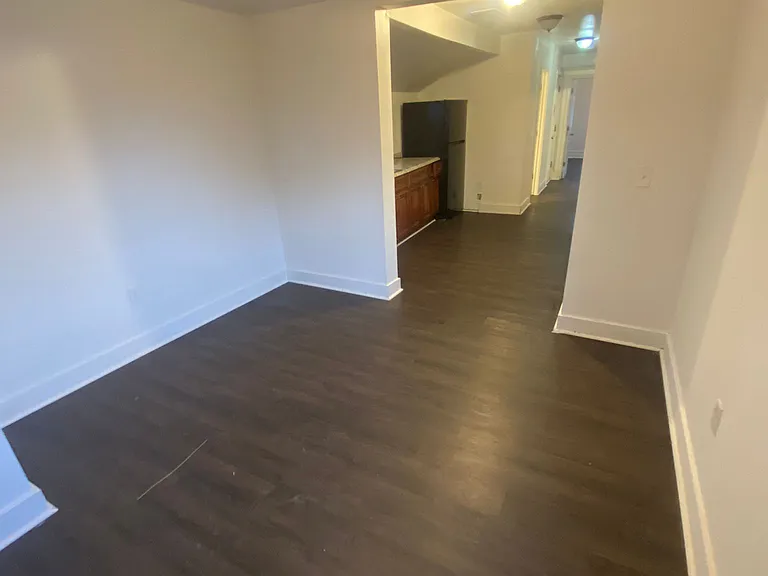 166 N 12th St #3 — Photo 8