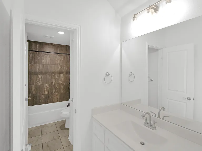 913 Peabody Dr — Photo 31