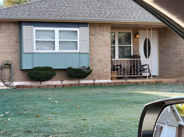 1213 Saint George Ave, Moore, OK 73160