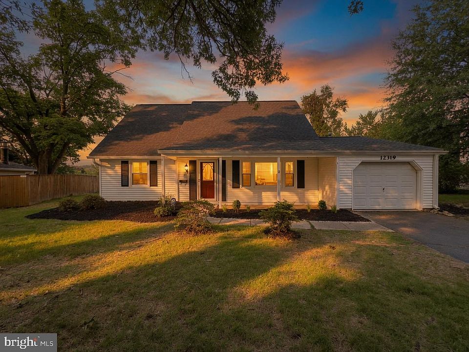 1st image of 12319 Manvel Ln