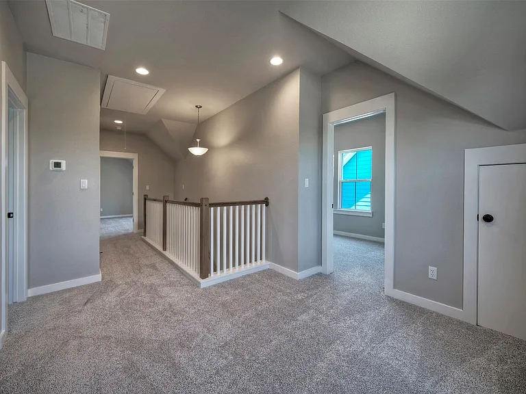 1086 Twain St — Photo 21