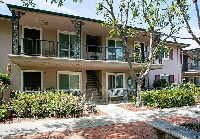 660 S Glassell St #88 — Photo 16
