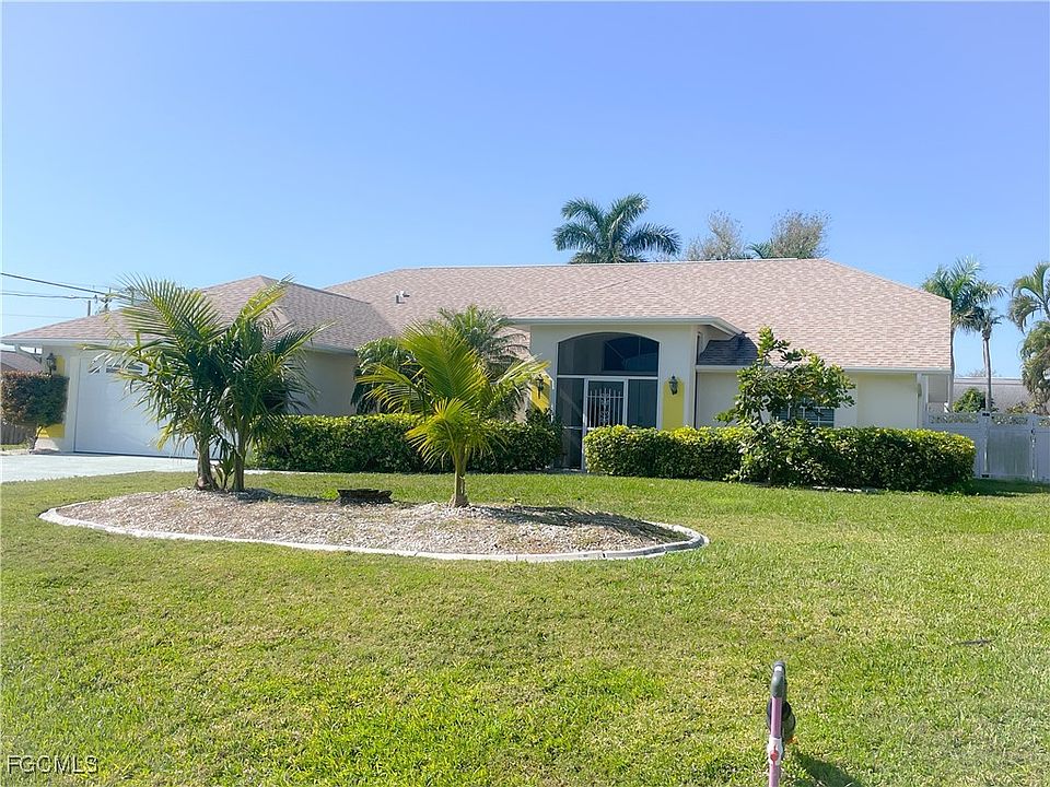 1st image of 4436 SE 11th Pl
