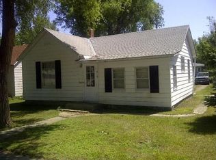 514 Illinois Ave NW, Huron, SD 57350