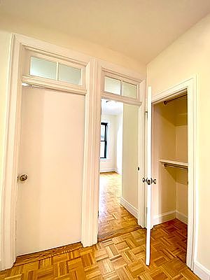 4th image of 520 E 79th St APT 5A