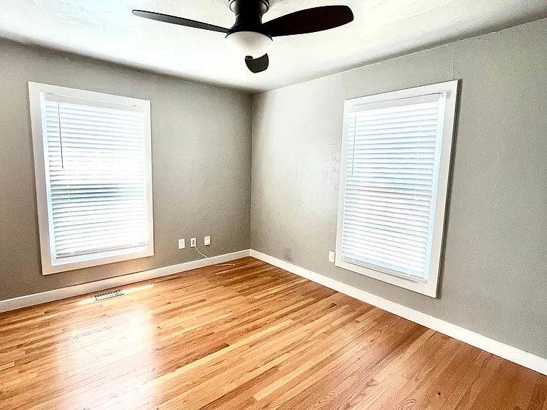 6712 N Ross Ave — Photo 9