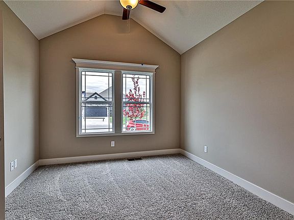 5th image of 10316 N Corrington Ave