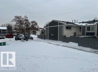 633 Willow Ct NW, Edmonton, AB