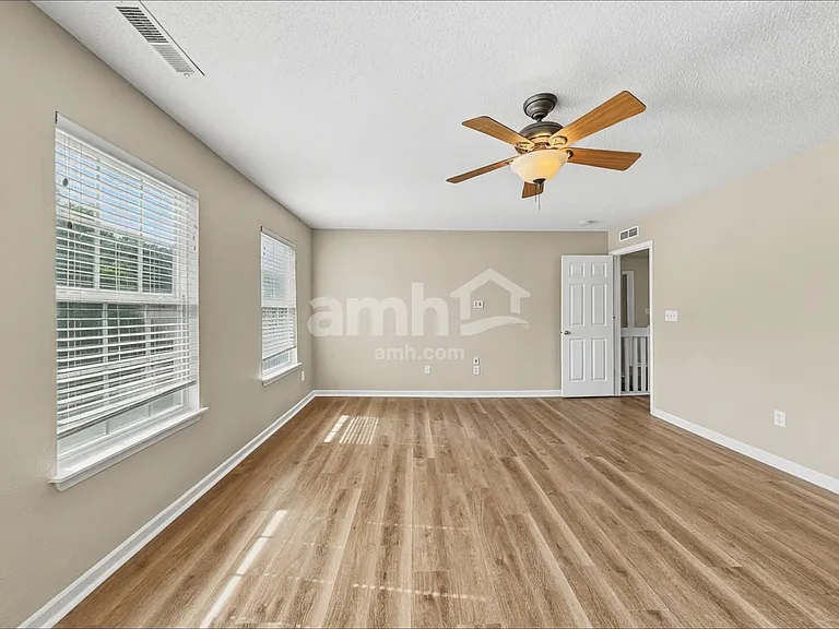 18987 Prairie Crossing Dr — Photo 11
