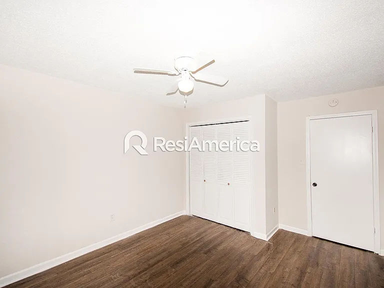 1106 Rasco Rd W — Photo 11
