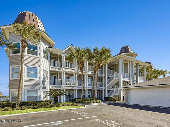 3rd image of 701 BEACH Avenue #201