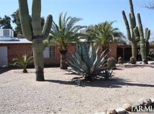 7041 E River Rd, Tucson, AZ 85750