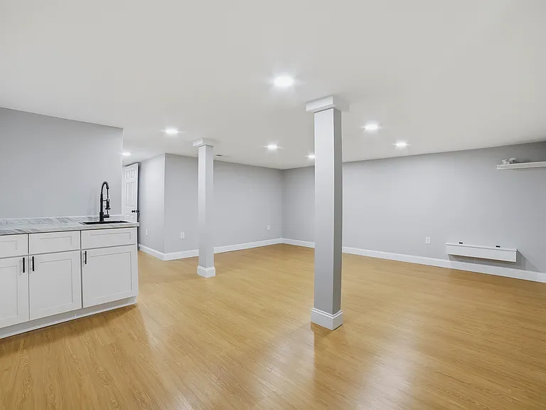 44 Topsfield Cir — Photo 18