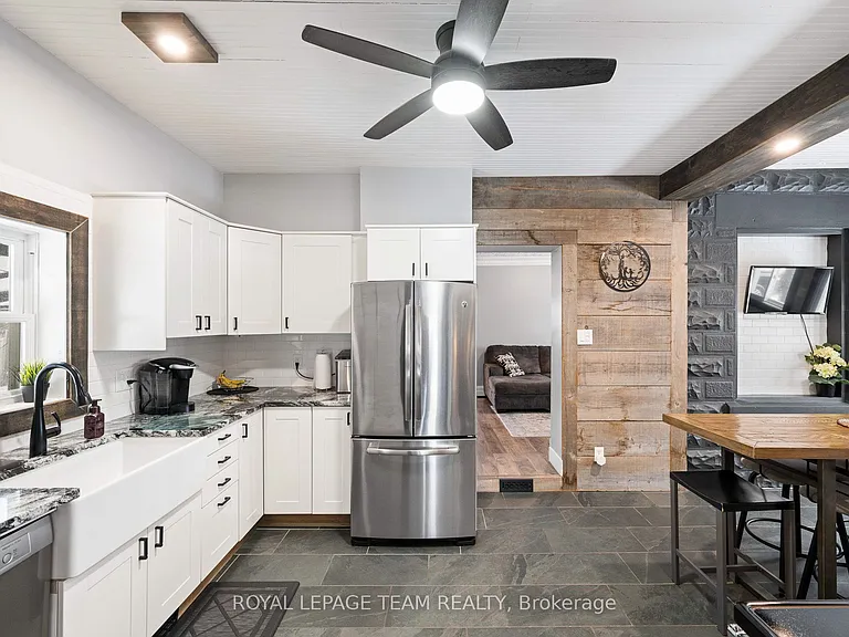 5529 Lion St — Photo 14