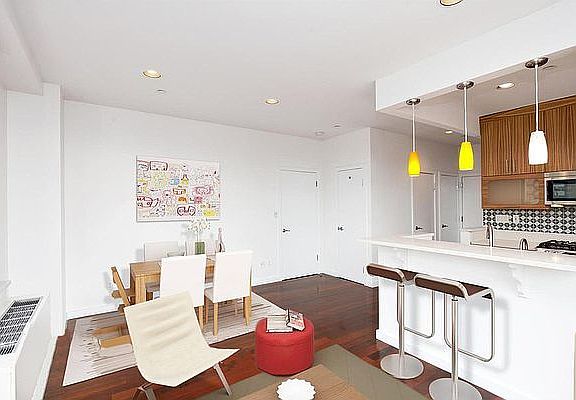 3rd image of 38 Delancey St APT 6C
