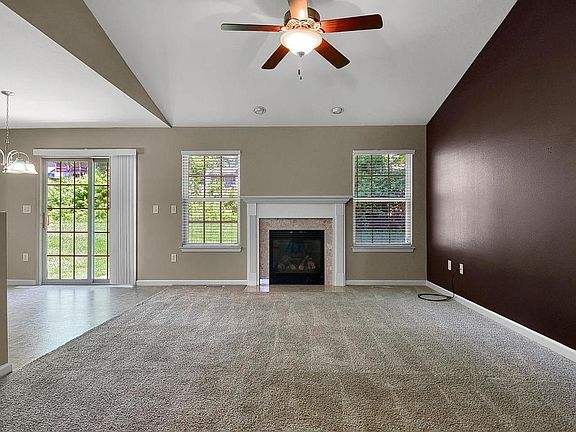 3rd image of 141 Sunset Ave