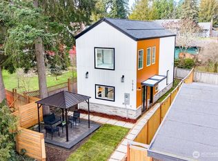 1518 NE 106th St, Seattle, WA