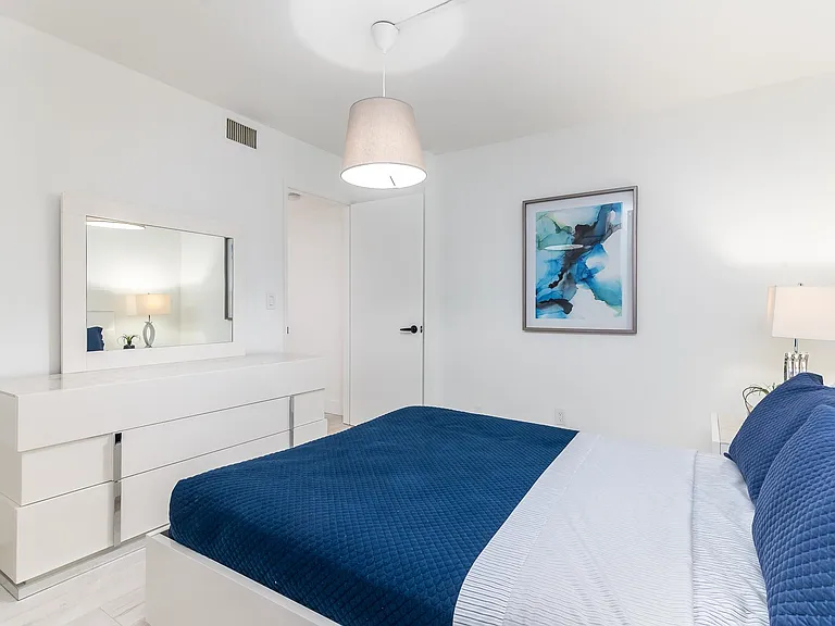 950 Egret Cir — Photo 7