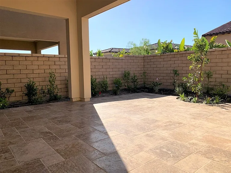 29 Caspian — Photo 13