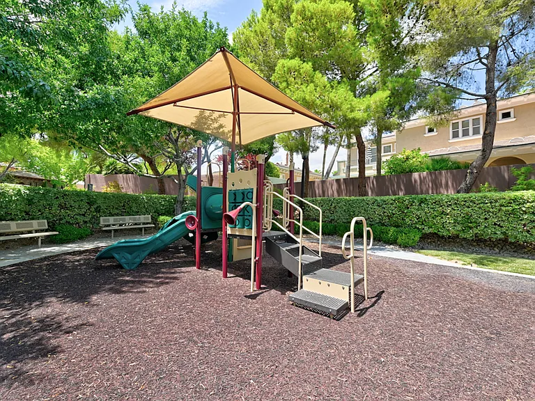 10212 Stone Briar Ct — Photo 130