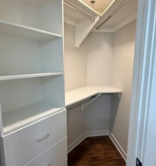 7660 Beverly Blvd #324 — Photo 7