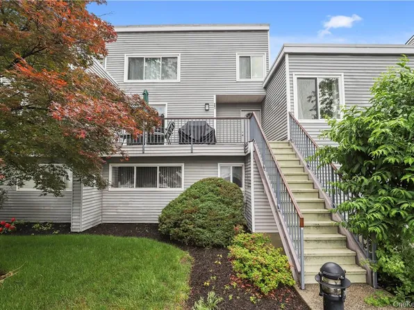 208 Harris Road #EB3, Bedford Hills, NY 10507