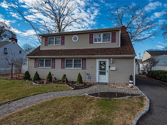 4th image of 93 N Emerson Ave