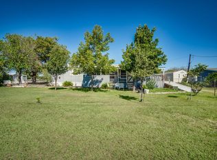 9505 Thompson Rd, Alvarado, TX 76009