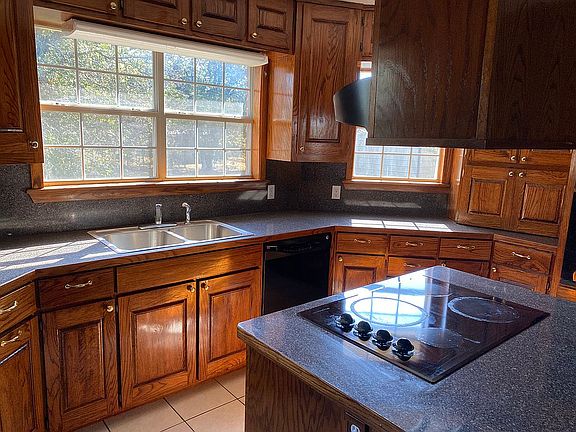 Oak cabinets and built ins 