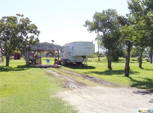 1005 W Houston Ave, Seadrift, TX 77983