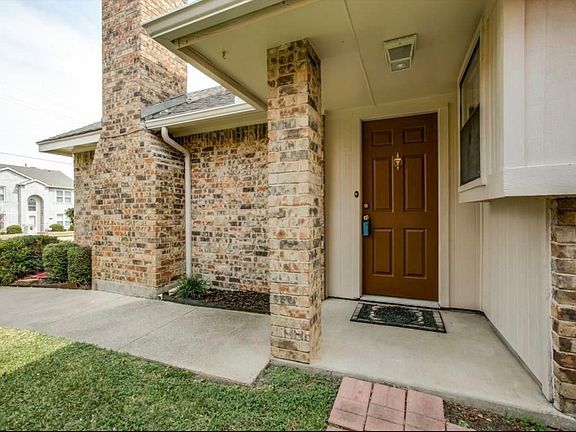 2nd image of 2068 Arbor Creek Dr APT A